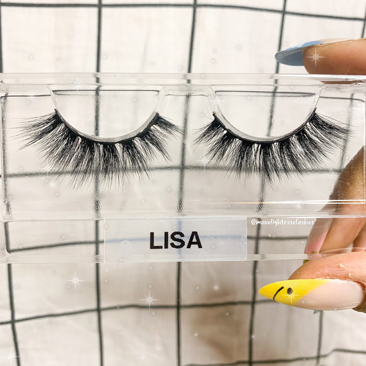 Lisa Lashes